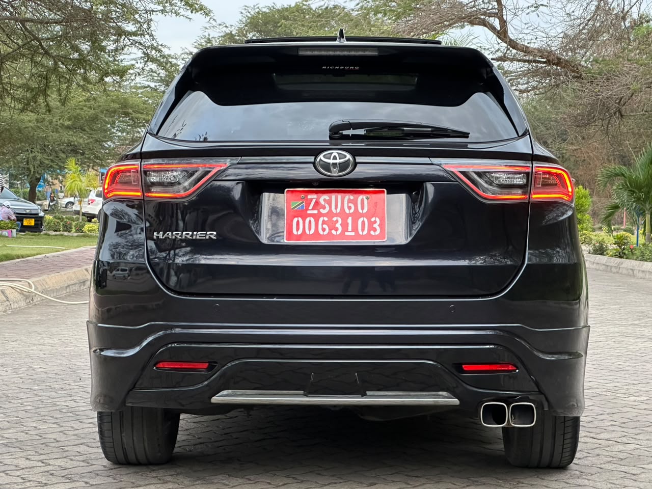 Toyota Harrier new model thumbnail 9